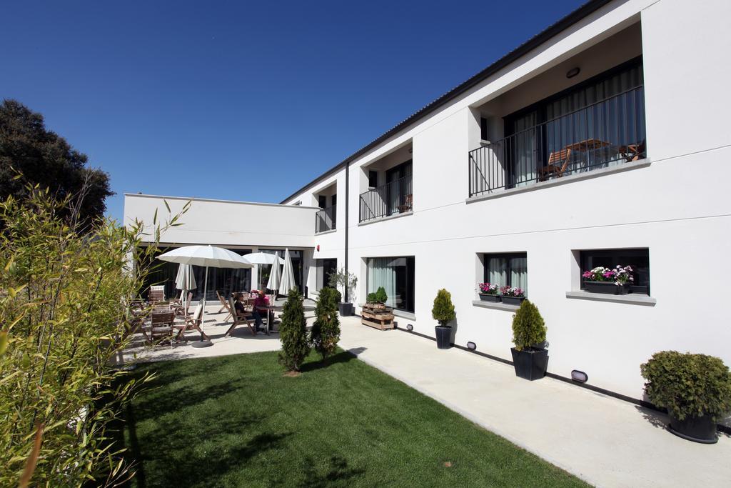 El Hotelito Navaluenga Buitenkant foto