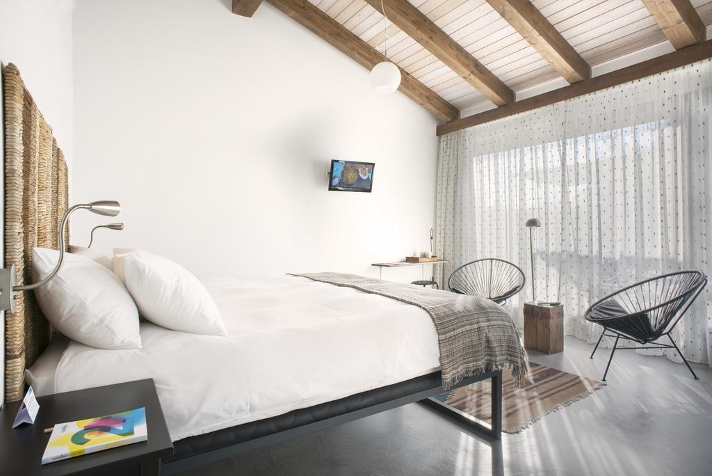 El Hotelito Navaluenga Buitenkant foto